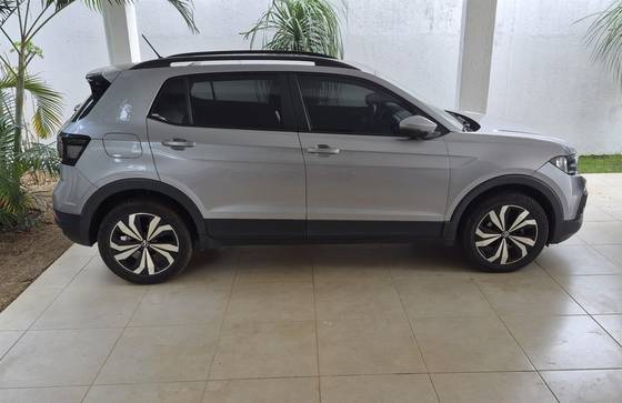 VOLKSWAGEN T-CROSS 1.0 200 TSI TOTAL FLEX AUTOMÁTICO